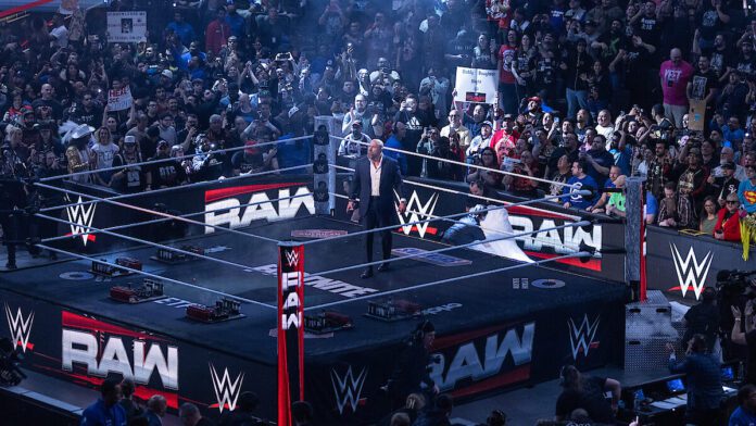 wwe-ring-netflix-era-crowd